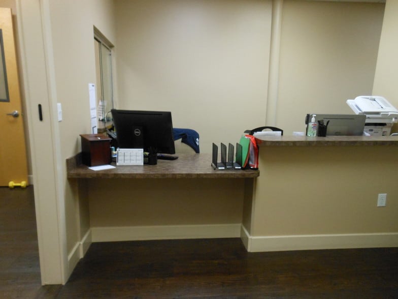More Photos Of 201 W Guava St, The Villages Medical For Lease