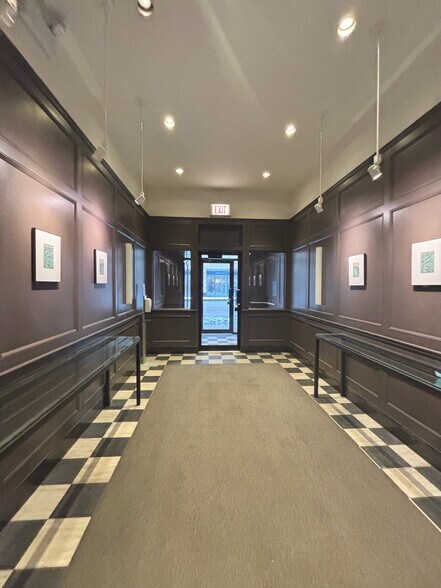 More Photos Of 1150 N State St, Chicago Apartments For Lease