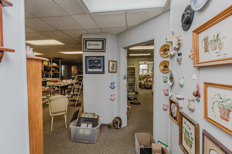 More Photos Of 920 Millington St, Winfield Storefront Retail Office For Sale