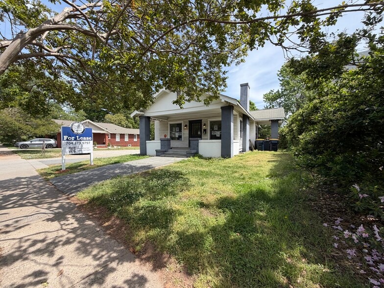 Primary Photo Of 1312 Thomas Ave, Charlotte Storefront Retail Office For Lease