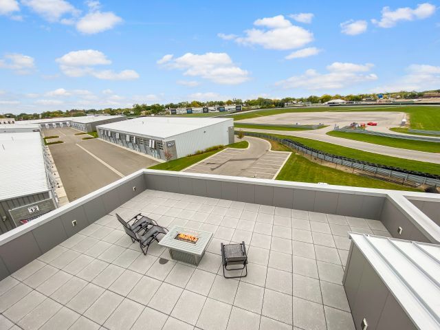 More Photos Of 142 Pit Ln, Pontiac Flex For Sale