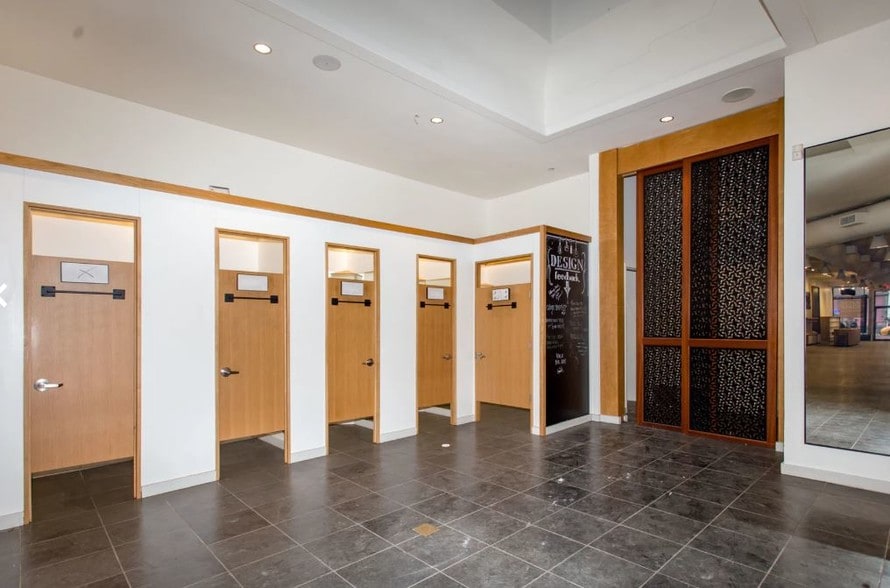 More Photos Of 54 Mercer St, New York Office For Sale