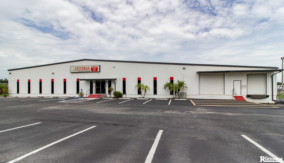More Photos Of 3310 Reynolds Rd, Lakeland Warehouse For Lease