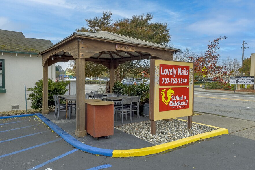 More Photos Of , Petaluma General Retail For Sale