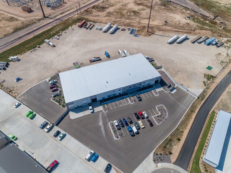 More Photos Of 583 Gyrfalcon Ct, Windsor Industrial For Lease