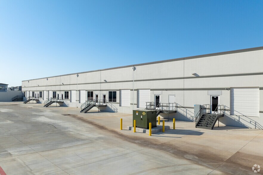 More Photos Of 5305 N Mays St, Georgetown Unknown For Lease