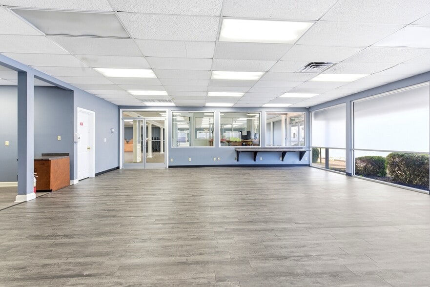 More Photos Of 789 Tennessee St, Bolivar Specialty For Sale