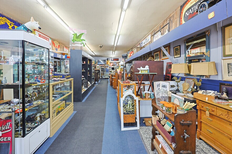 More Photos Of 800 Washington St, Holliston Storefront Retail Residential For Sale