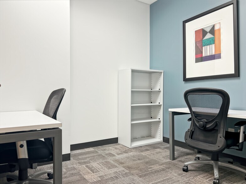 More Photos Of 5 Penn Plaza, New York Coworking Space