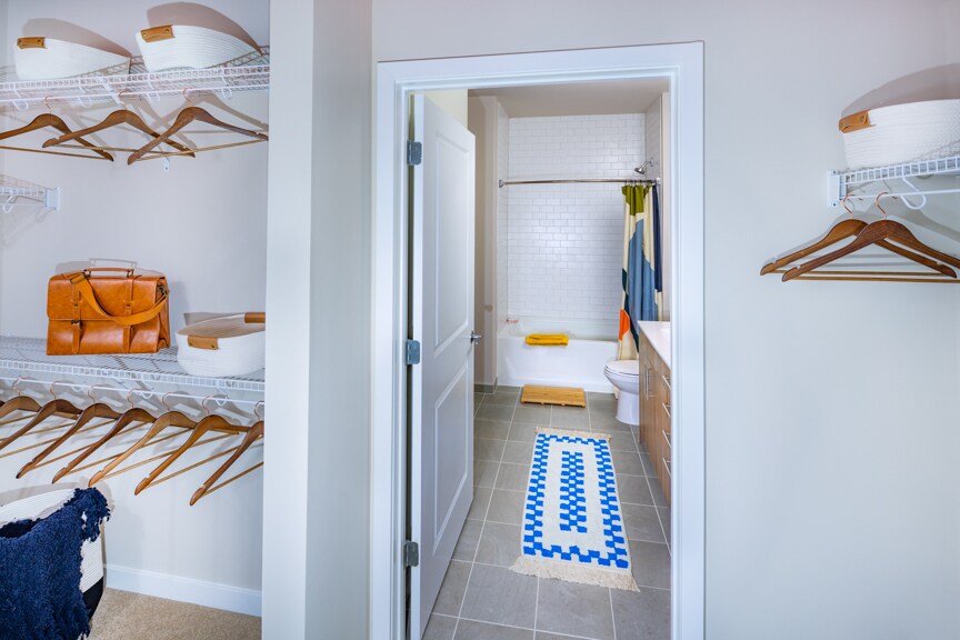 More Photos Of 2803 Poag St, Alexandria Apartments For Lease