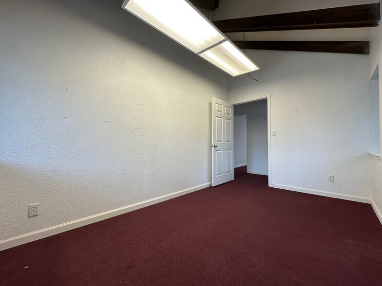 More Photos Of 8751 E Hampden Ave, Denver Medical For Sale