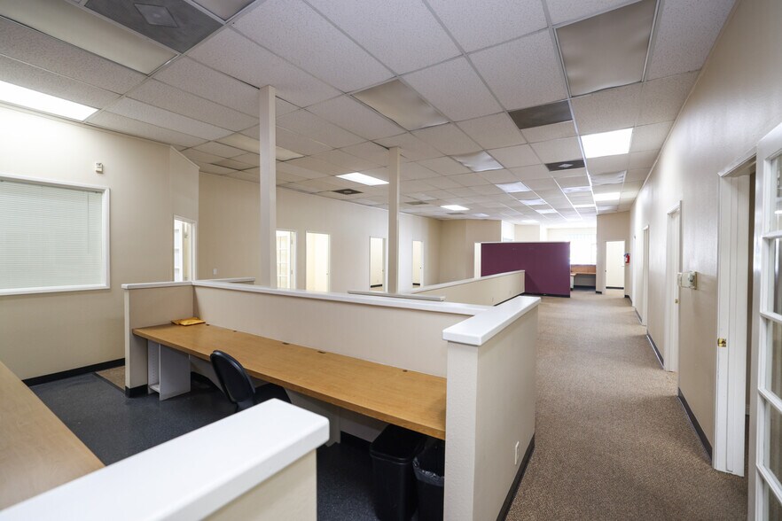 More Photos Of 16200-16258 E Whittier Blvd, Whittier General Retail For Sale