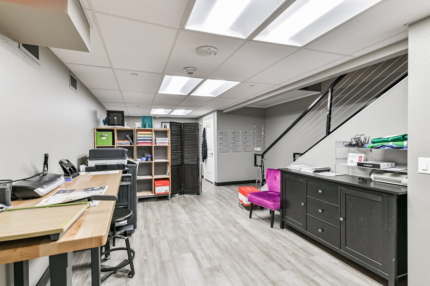 More Photos Of 1222 W Main St, Tomball Religious Facility For Sale