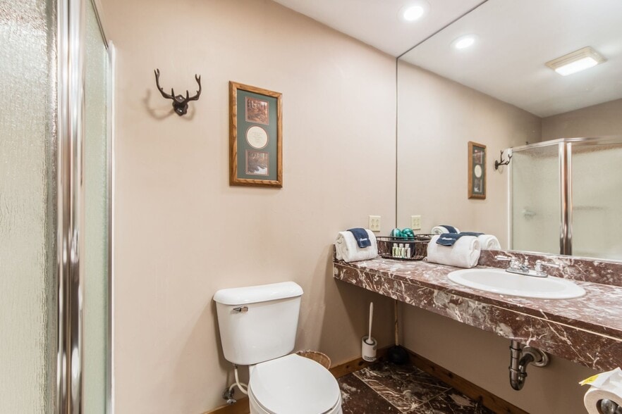 More Photos Of 1601 State Route 4, Bucyrus Hospitality For Sale