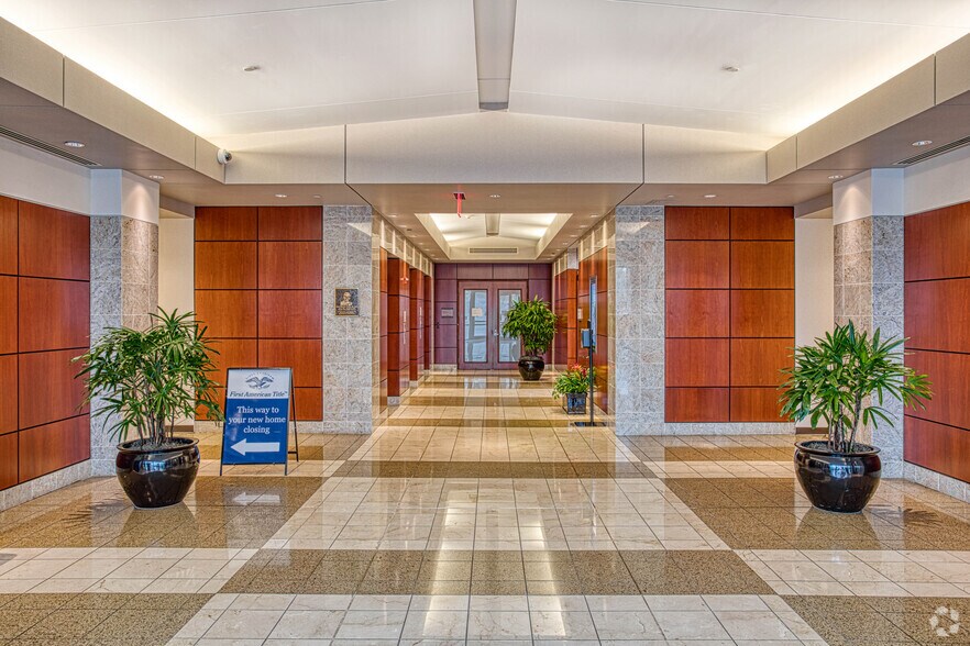 More Photos Of 8403 Southpark Cir, Orlando Office For Lease