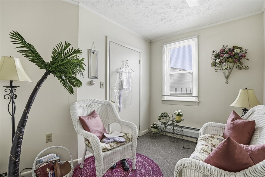 More Photos Of 10-16 South St, Westborough Office For Sale