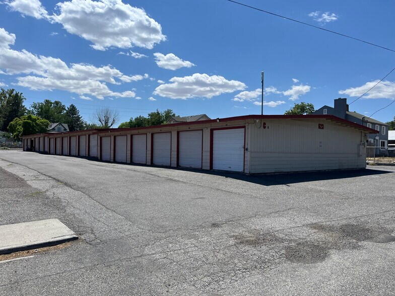 More Photos Of 615 N Fruitland St, Kennewick Self Storage For Sale
