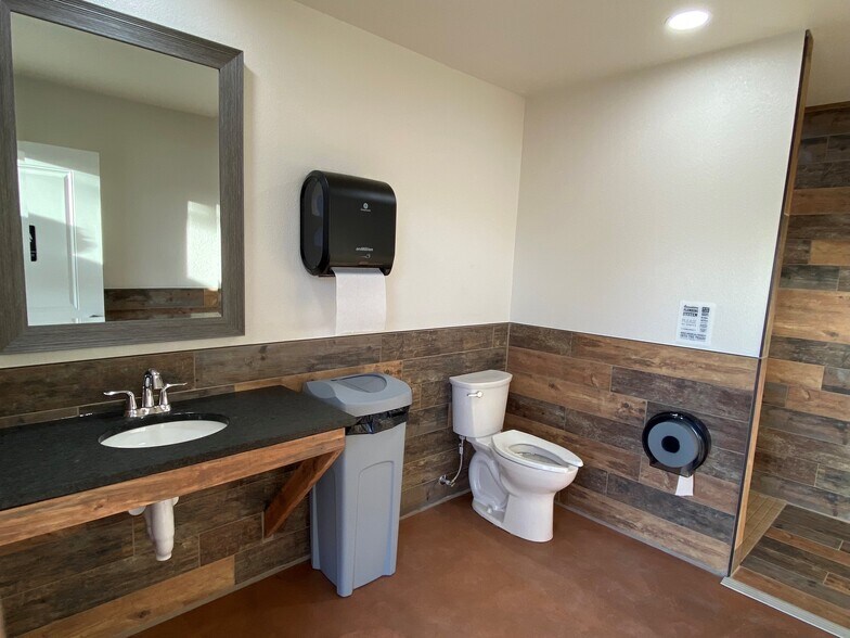 More Photos Of 27288 Wind Cave Rd, Hot Springs Lodge Meeting Hall For Sale