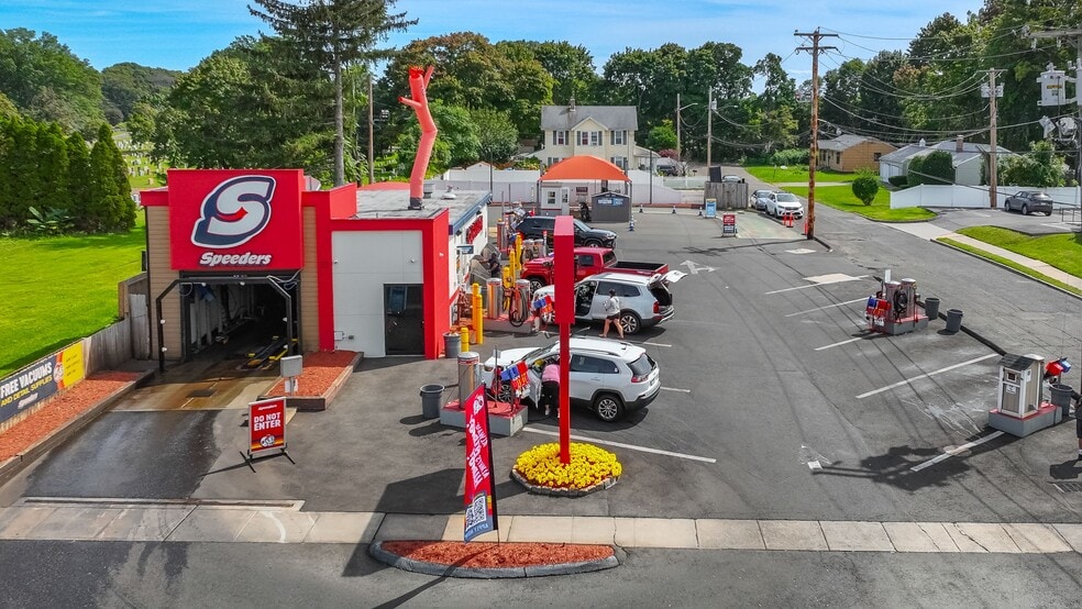 Primary Photo Of 263 Cherry St, Milford Carwash For Sale