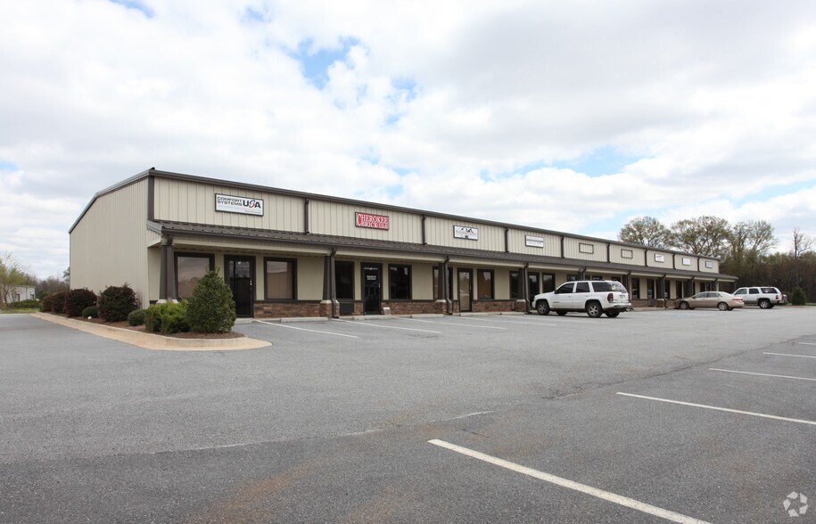 Primary Photo Of 309 James E Williams Industri Dr, Byron Warehouse For Lease