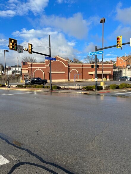 More Photos Of 351 Brighton Ave, Rochester Freestanding For Lease