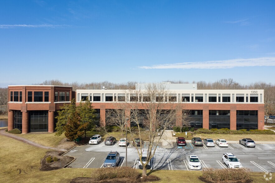 More Photos Of 1350 Campus Pky, Wall Township Office For Lease