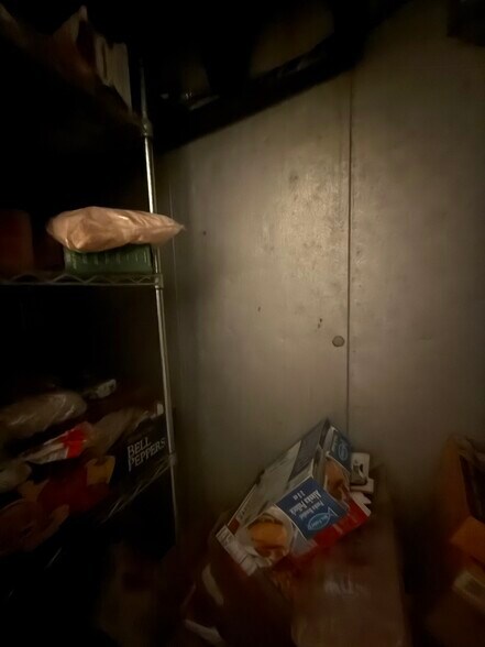 More Photos Of 28 N Los Robles Ave, Pasadena Storefront For Lease