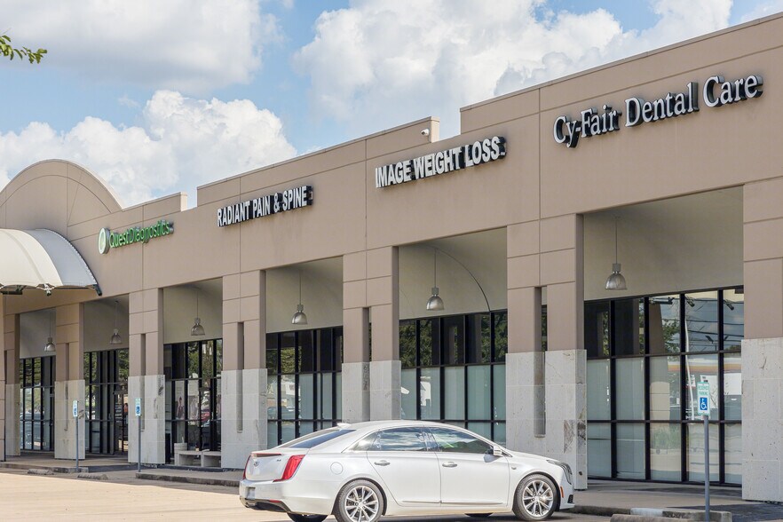 More Photos Of 11811 W FM-1960, Houston Medical For Lease
