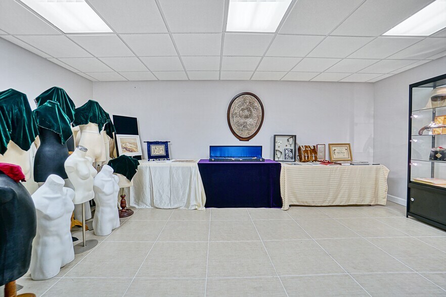 More Photos Of 8200-8358 NW 30th Ter, Doral Coworking Space