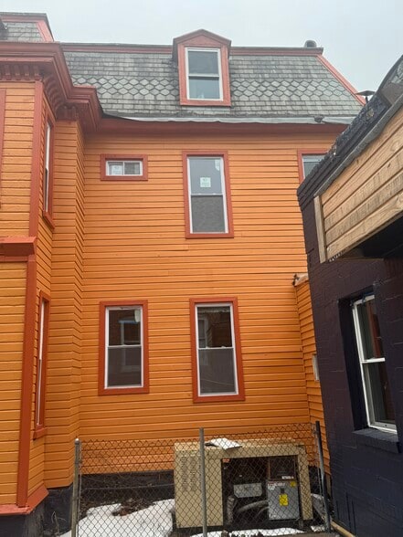 More Photos Of 2449 Shirley Ave, Baltimore Flex For Sale