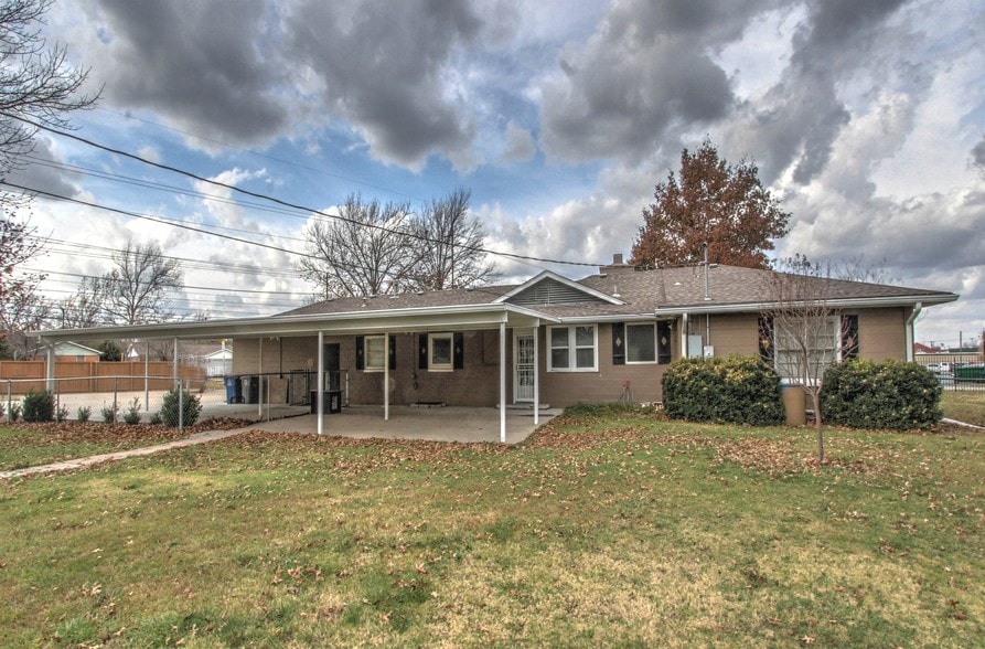 More Photos Of 6510 E 24th St, Tulsa Office For Sale