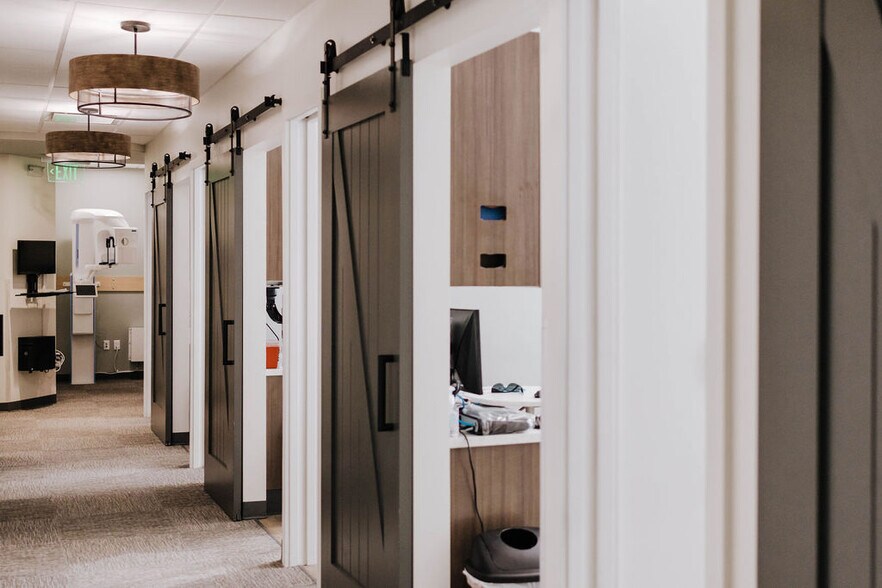 More Photos Of 1349 Water Valley Pky, Windsor Office For Lease