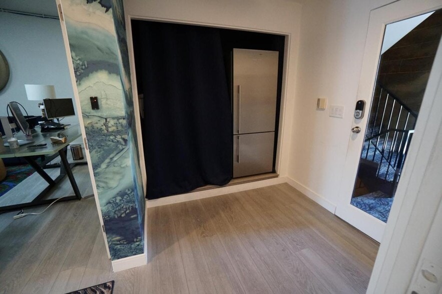 More Photos Of 1509 Abbot Kinney Blvd, Venice Storefront Retail Office For Lease