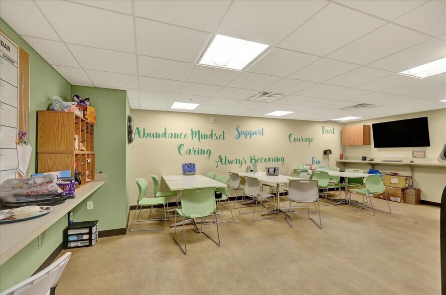 More Photos Of 2228 State Hill Rd, Reading Medical For Lease