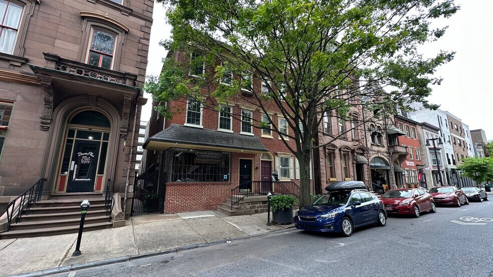 More Photos Of 28 N 3rd St, Easton Office Residential For Lease
