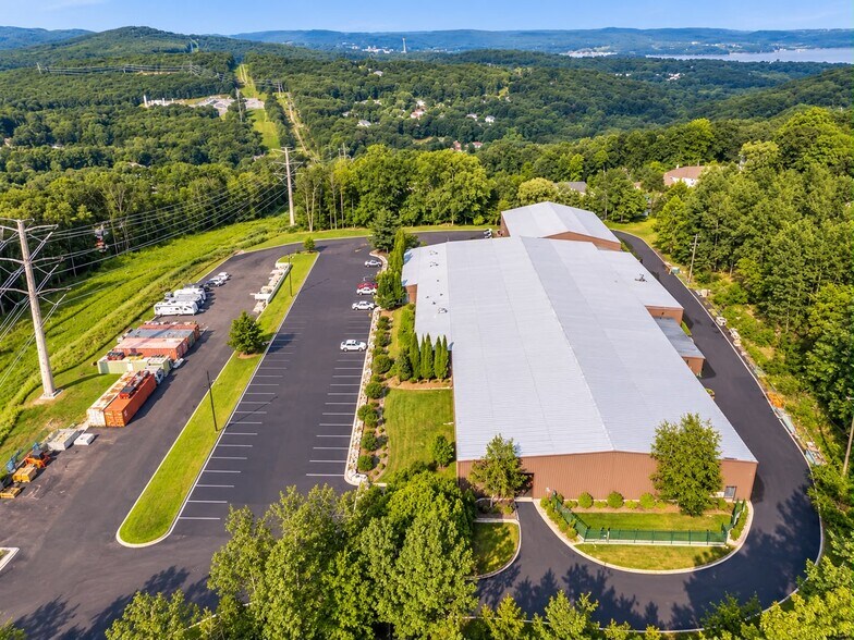 More Photos Of 380 NY-210, Stony Point Warehouse For Lease