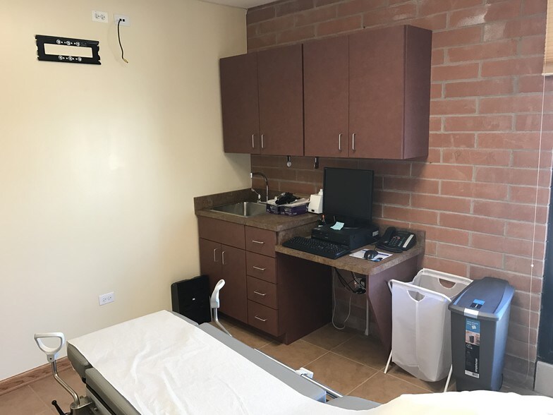 More Photos Of 13550 S Route 30, Plainfield Coworking Space