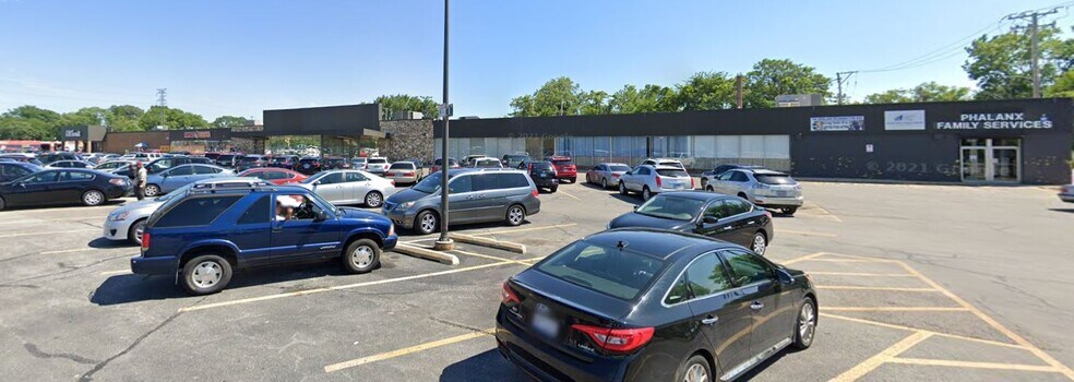 More Photos Of 801-837 W 119th St, Chicago Freestanding For Sale