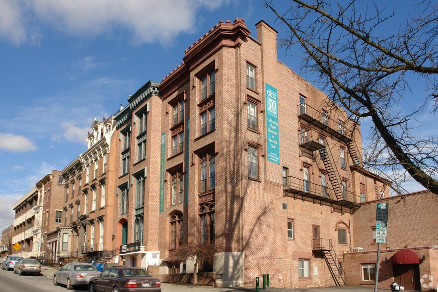 More Photos Of 17 Elk St, Albany Office For Lease