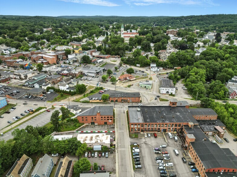More Photos Of 100 Central St, Southbridge General Retail For Lease