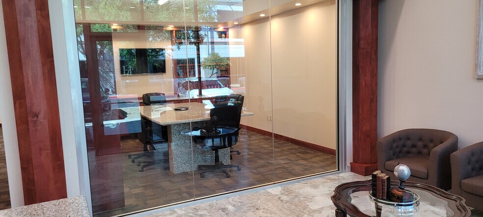 More Photos Of 5700 W Chandler Blvd, Chandler Coworking Space