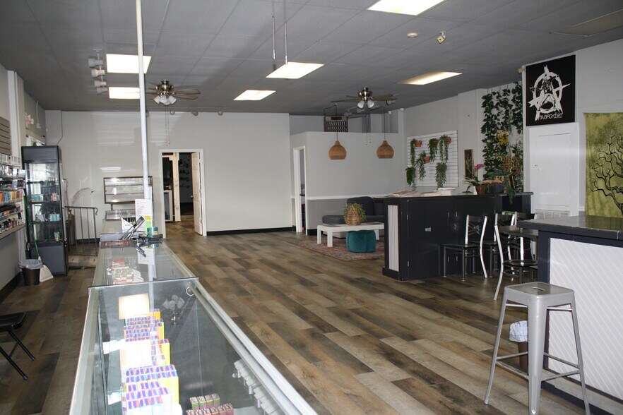 More Photos Of 1757 Savannah Hwy, Charleston General Retail For Lease