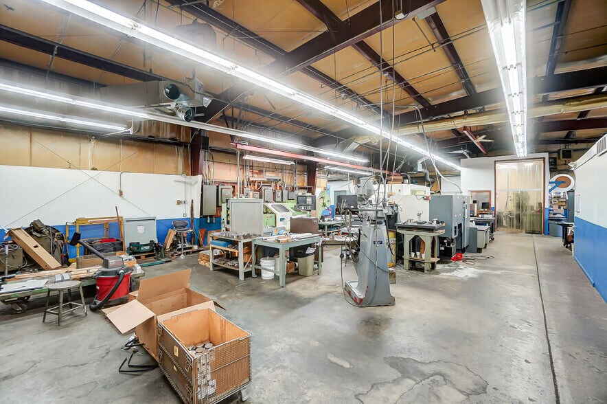 More Photos Of 350 Conley Dr, Enon Warehouse For Sale