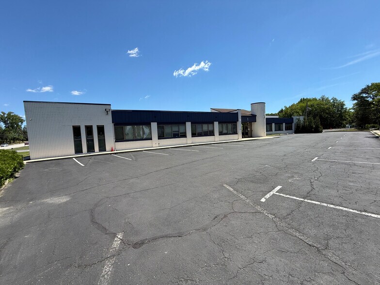 More Photos Of 1 Allison Dr, Cherry Hill Light Distribution For Lease