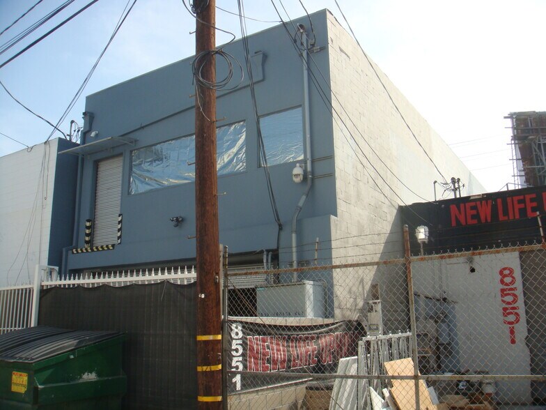 More Photos Of 8543 Venice Blvd, Los Angeles Storefront Retail Office For Lease