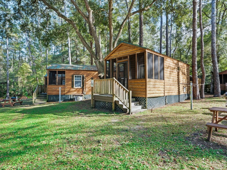 More Photos Of 15260 NE 152nd Pl, Fort Mc Coy Trailer Camper Park For Sale