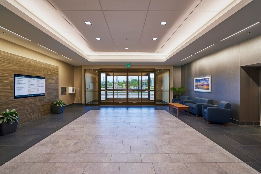 More Photos Of 4 Columbus Ave, Bay City Medical For Lease