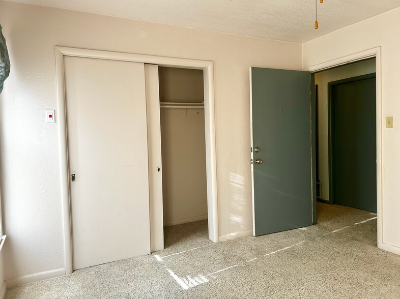 More Photos Of 1618 Williams Dr, Georgetown Office For Lease