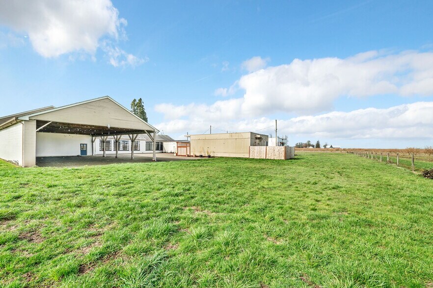 More Photos Of 31414 Harris Dr, Harrisburg Lodge Meeting Hall For Sale