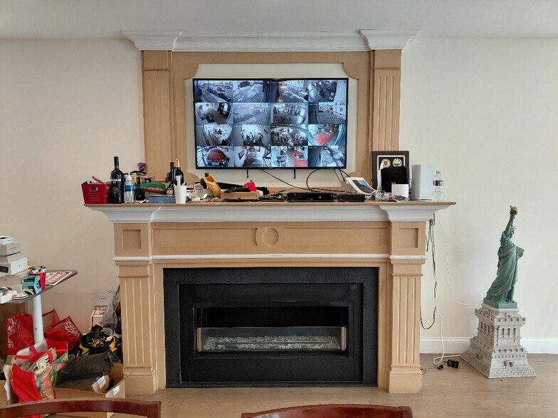 More Photos Of 422 Anderson Ave, Cliffside Park General Retail For Sale